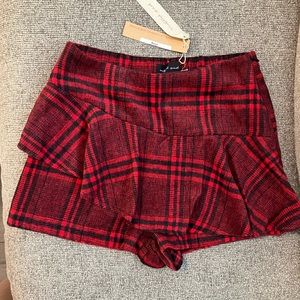 Brand new red and black plaid shorts size medium by mustard seed